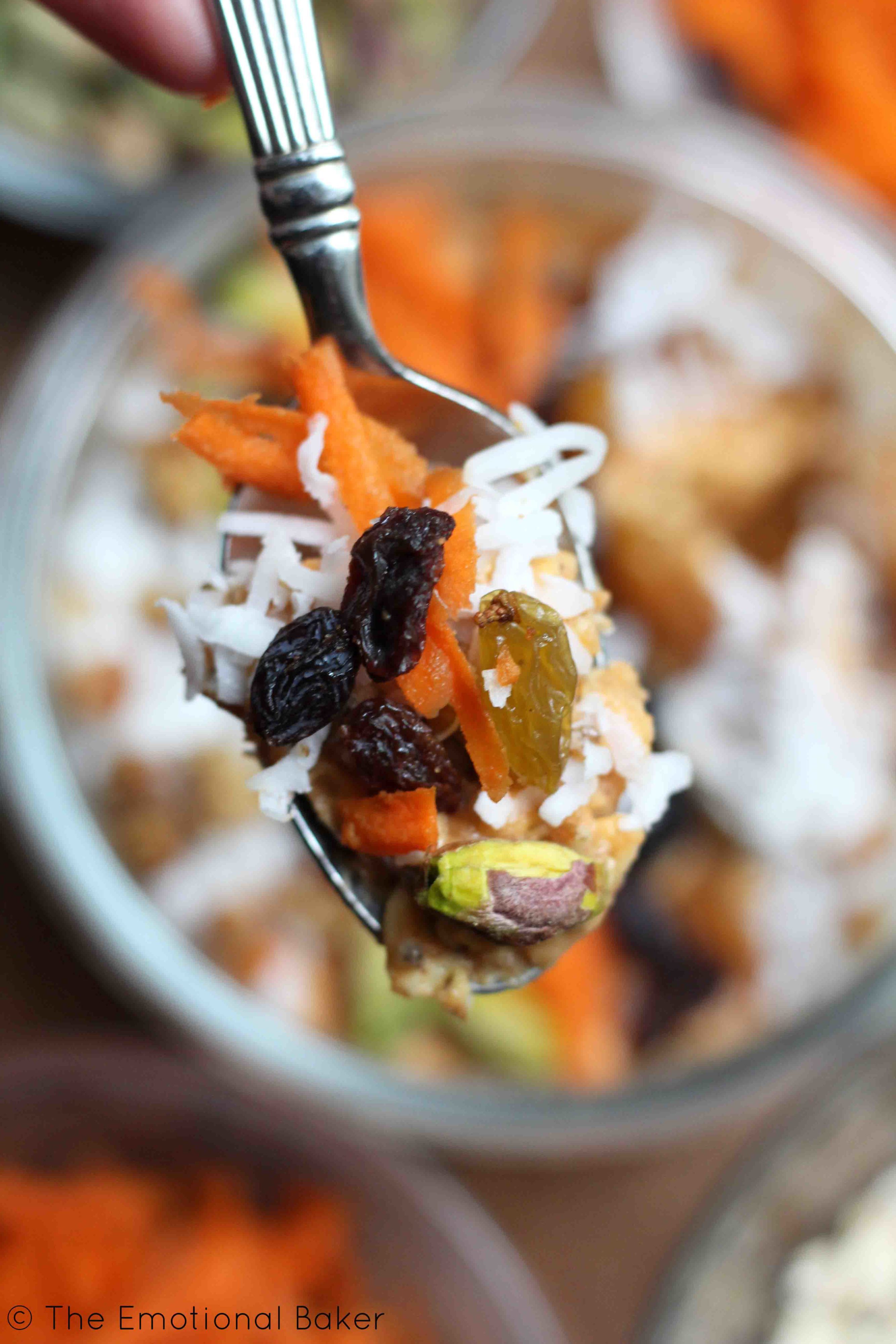 Carrot Cake for breakfast? Yes, Please! These overnight oats are bursting with flavor and will energize your mornings.