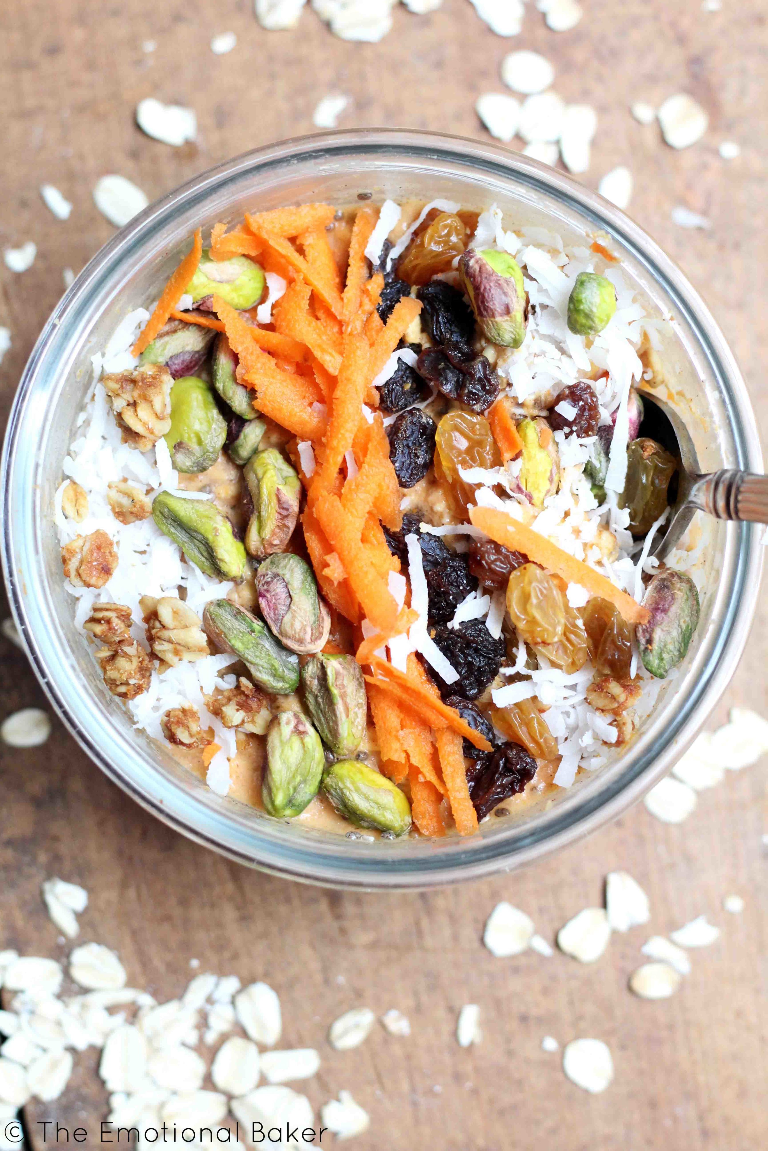 Carrot Cake for breakfast? Yes, Please! These overnight oats are bursting with flavor and will energize your mornings.